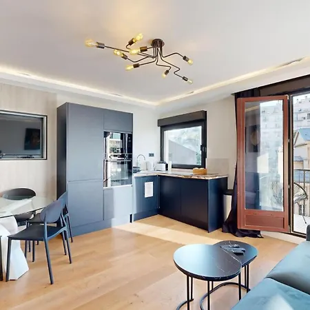 Apartment Bluestay 53 - Chic Au Coeur De *