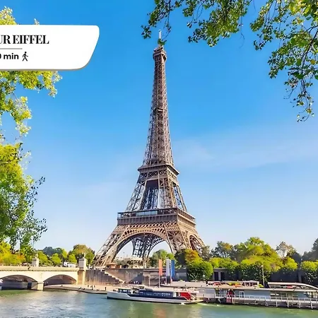 Bluestay 53 - Chic Au Coeur De