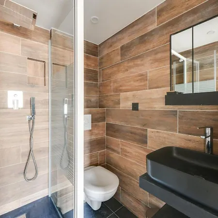 Bluestay 53 - Chic Au Coeur De *